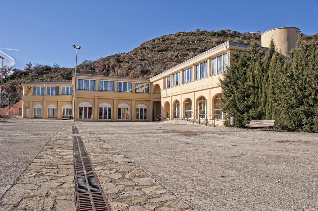 Alberg Montsec-Mur Guardia de Tremp Εξωτερικό φωτογραφία